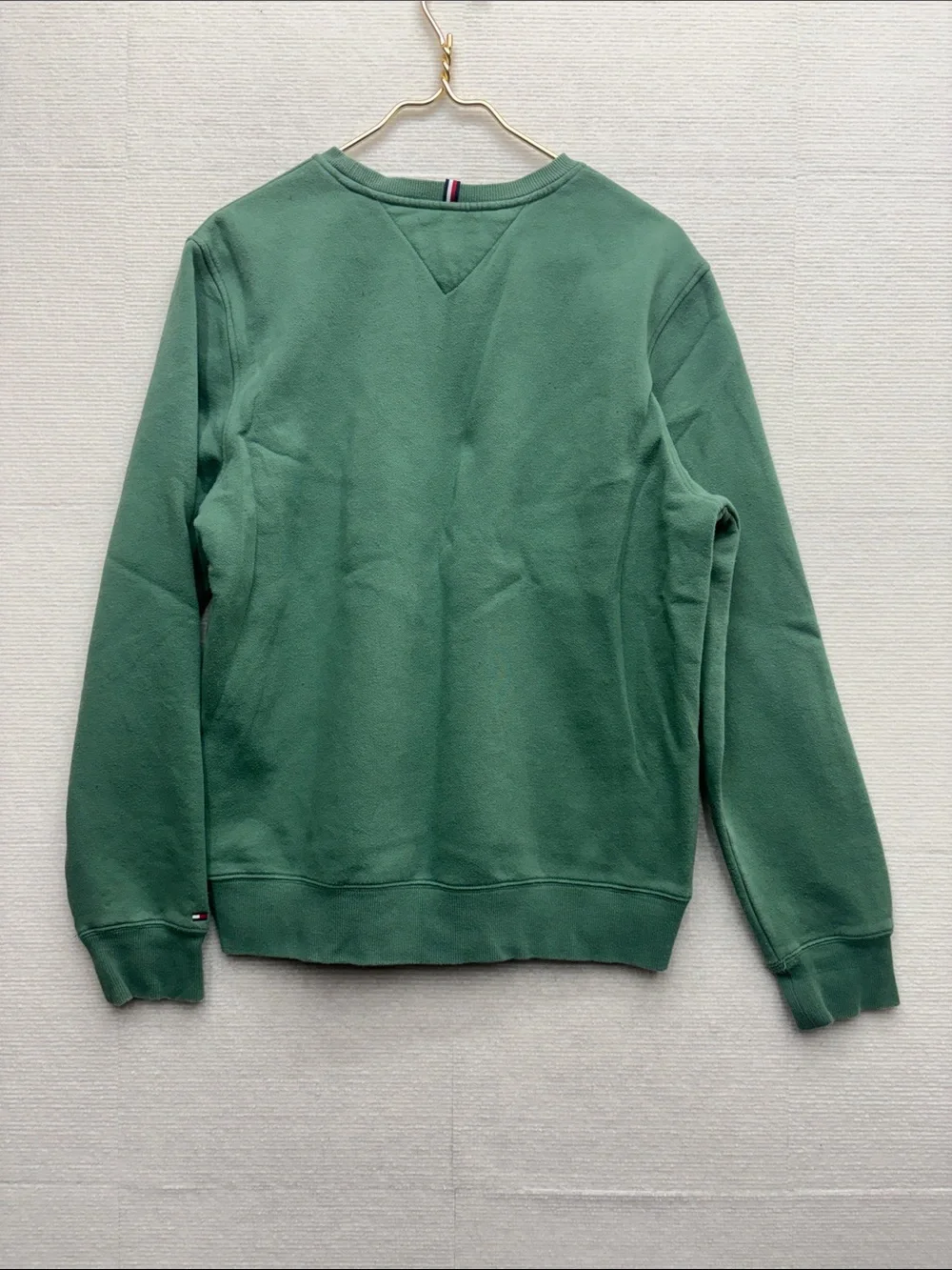 Tommy Hilfiger | medium Sage Green Crewneck Sweatshirt - Picture 4 of 6